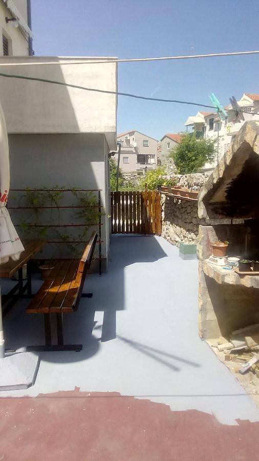 Apartment Mika Vodice Dış mekan fotoğraf