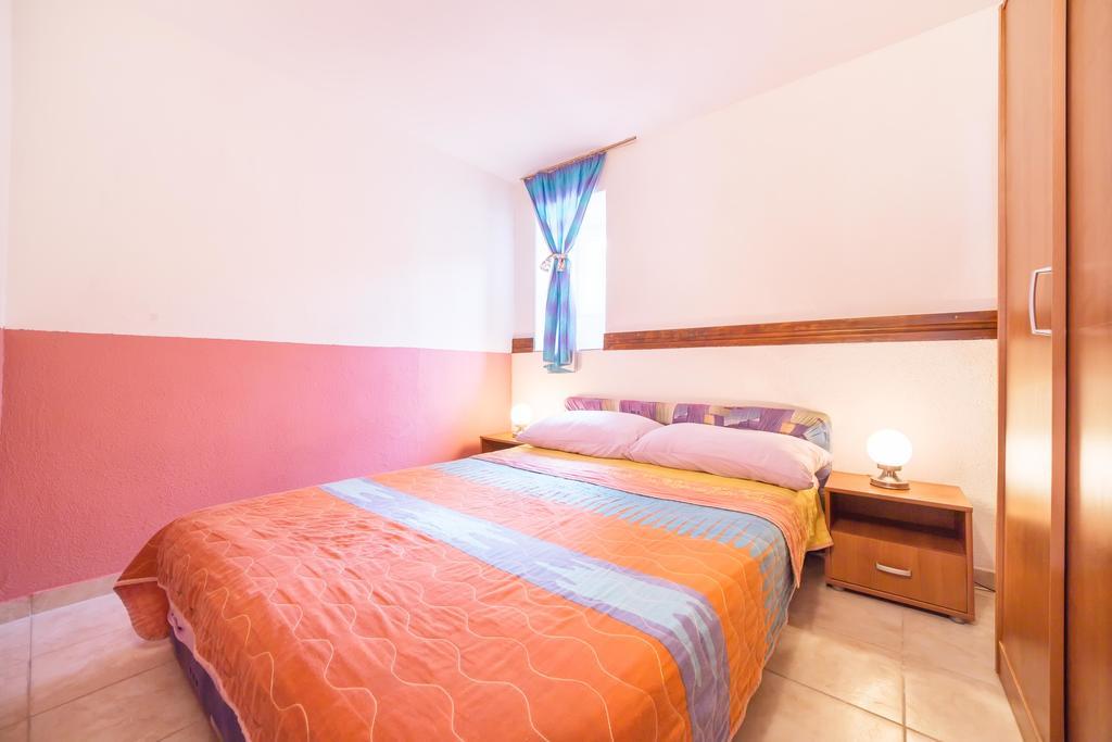 Apartment Mika Vodice Dış mekan fotoğraf